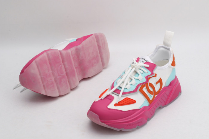 DG Sneaker01