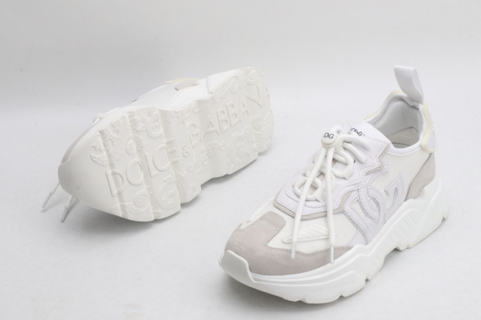 DG Sneaker07