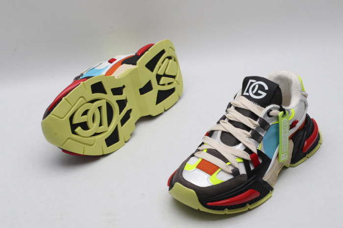 DG Sneaker22