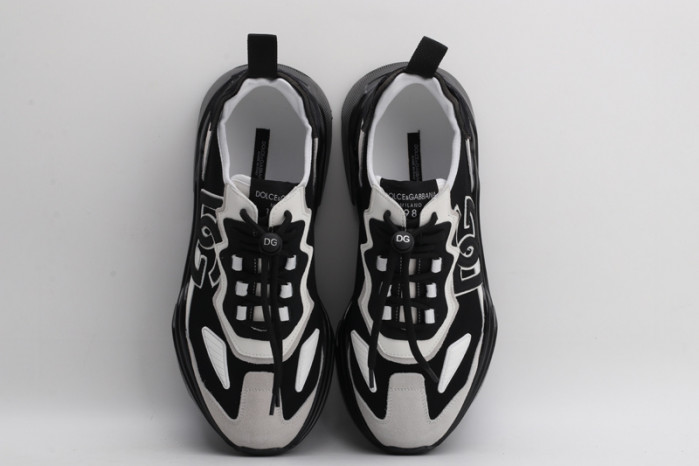 DG Sneaker02