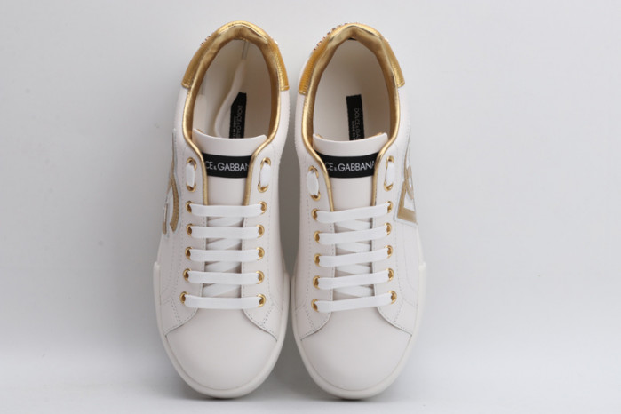 DG Sneaker18