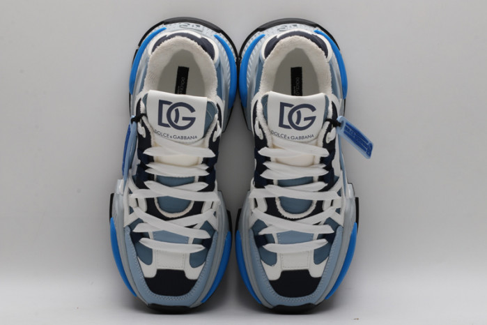 DG Sneaker25