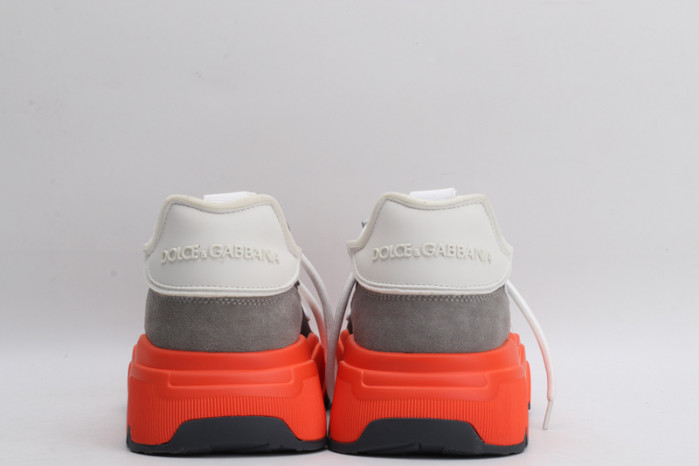 DG Sneaker09