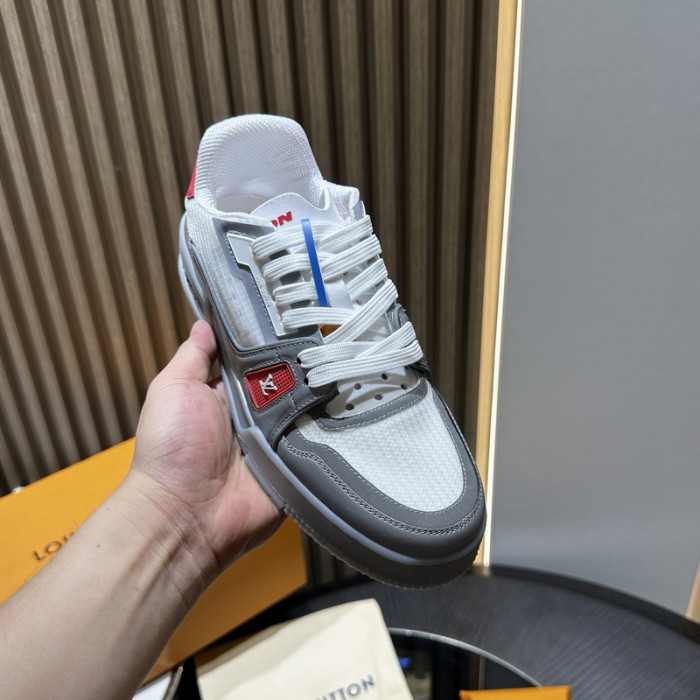 LV snekaers L0000602