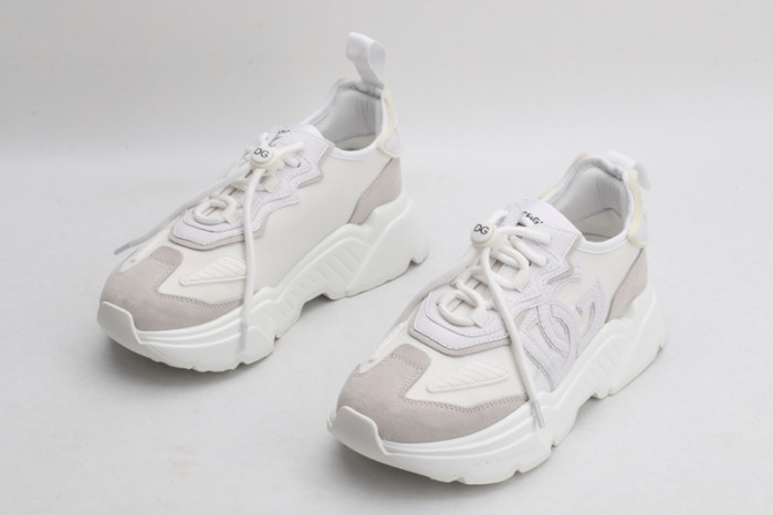 DG Sneaker07