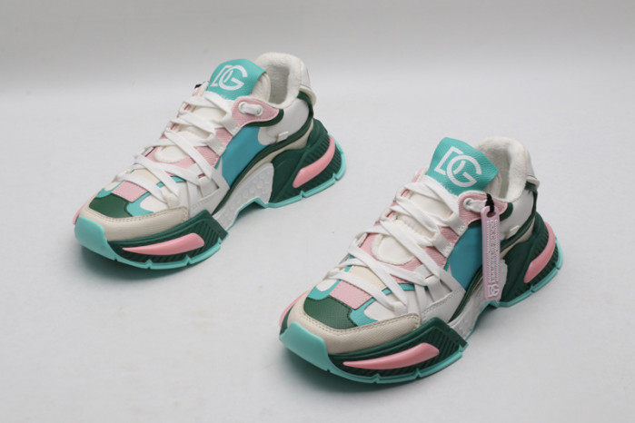 DG Sneaker21