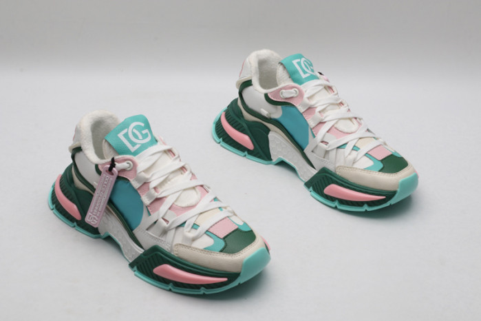 DG Sneaker21