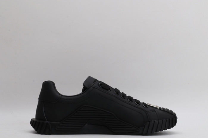 DG Sneaker11