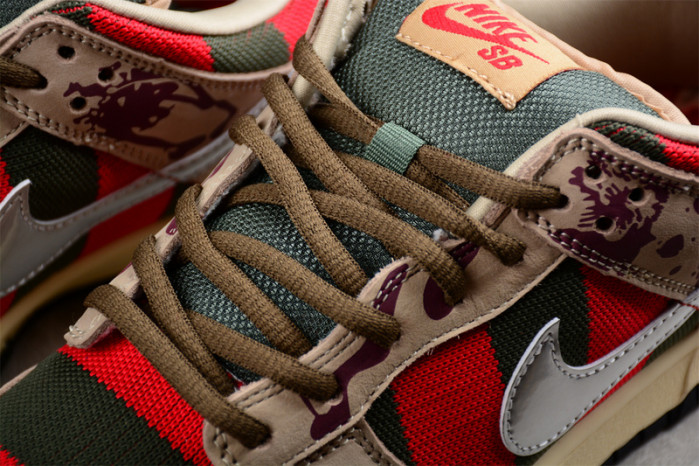 NIKE DUNK LOW PRO SB 