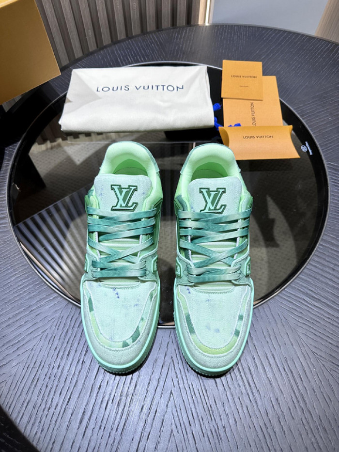 LV snekaers L0000354