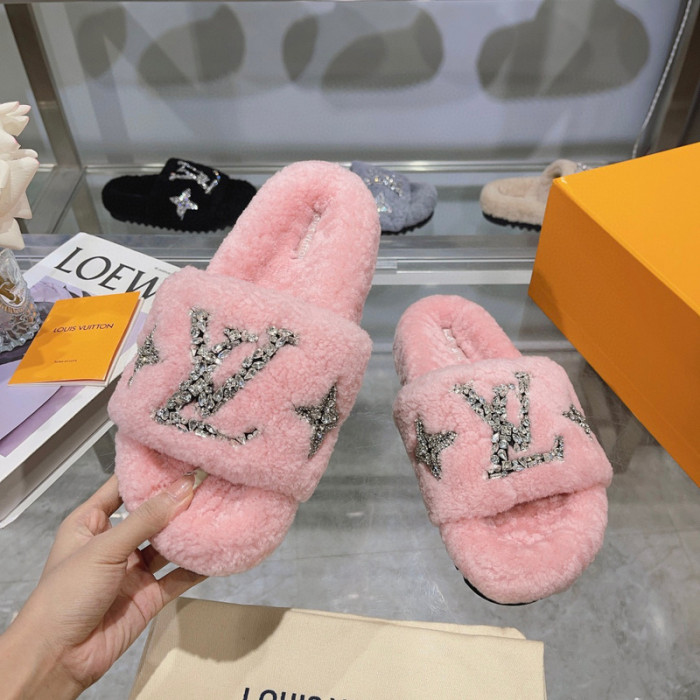 L&V sandal 105