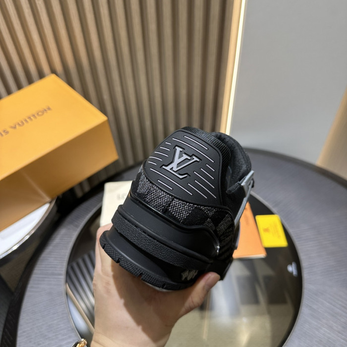 LV snekaers L0000439