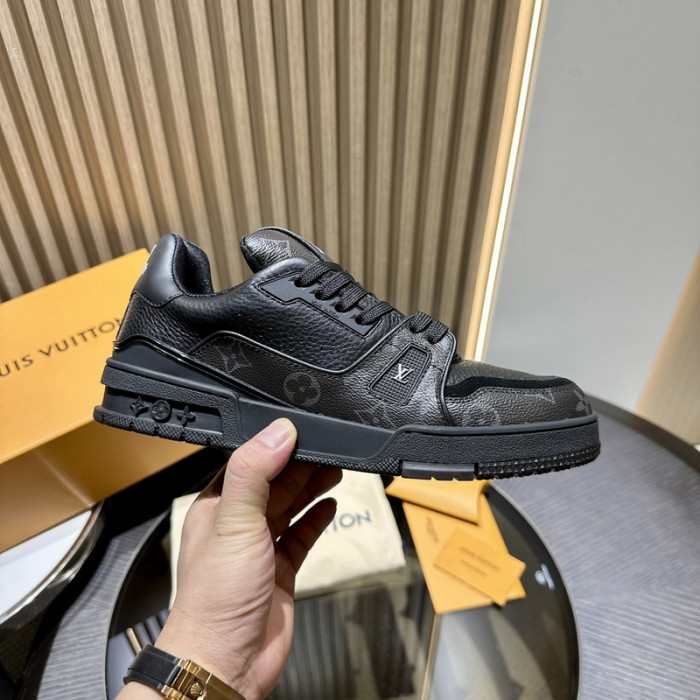 LV snekaers L0000436