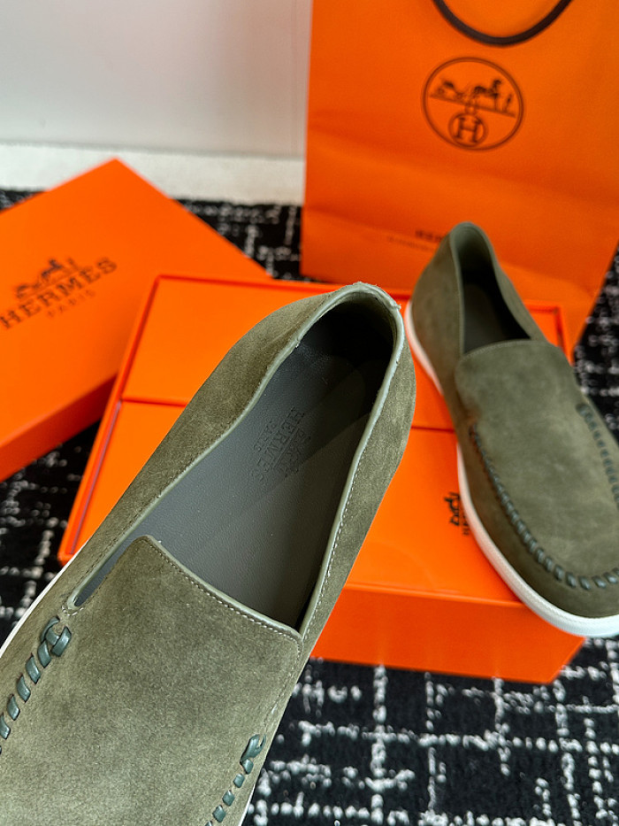 H**me5 loafers hm072