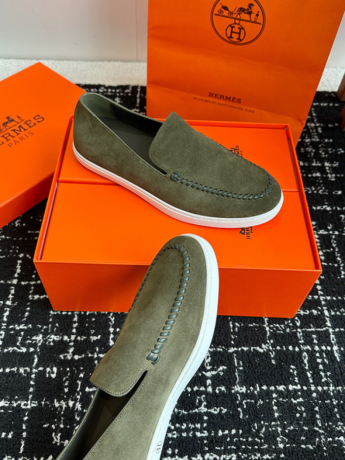 H**me5 loafers hm072