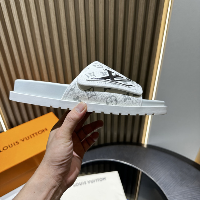 L&V sandal 175