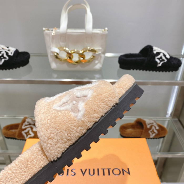 L&V sandal 110