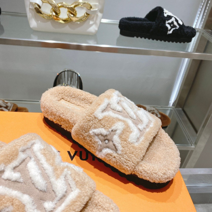 L&V sandal 110