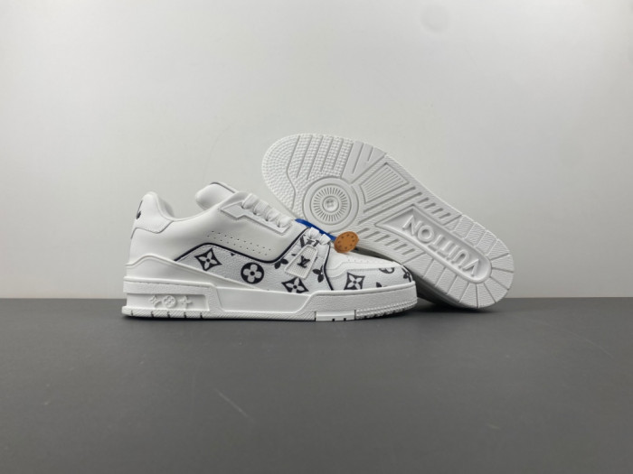 LV snekaers L0000561