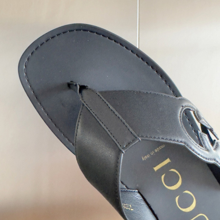 Gv*c* sandal114