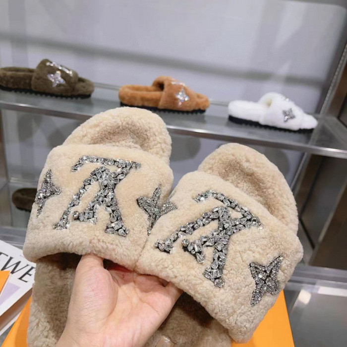 L&V sandal 100