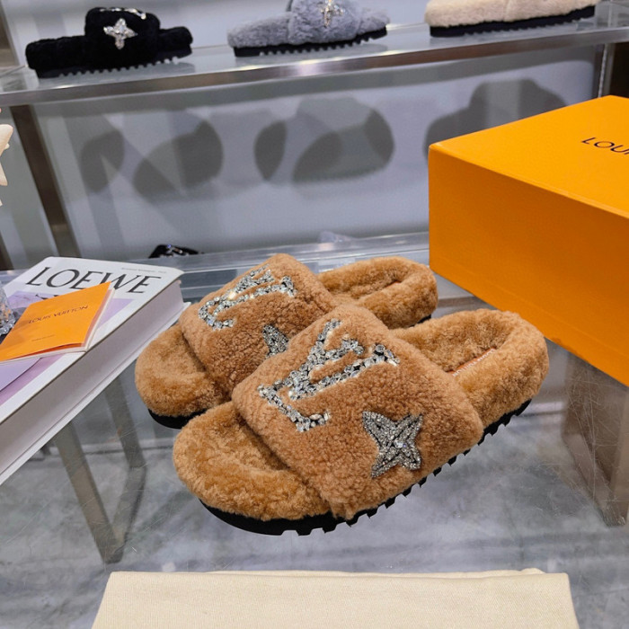 L&V sandal 101