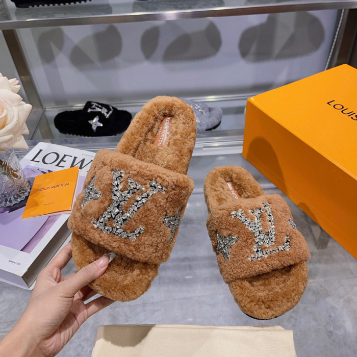 L&V sandal 101