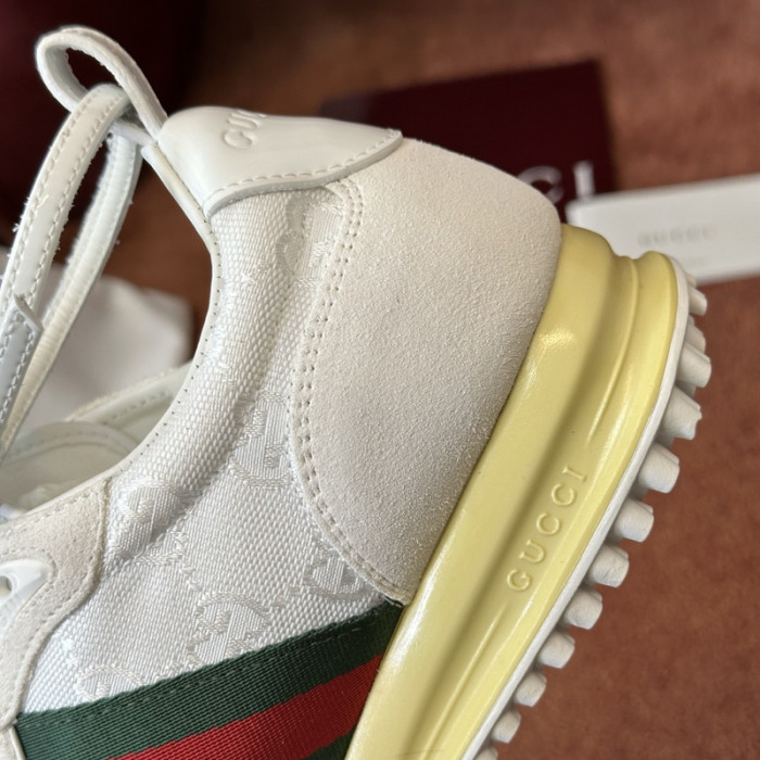 G*u*i* sneaker gc196