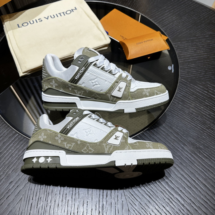 LV snekaers L0000605