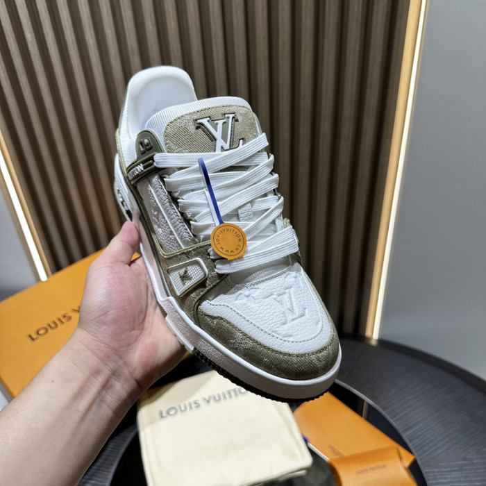 LV snekaers L0000605