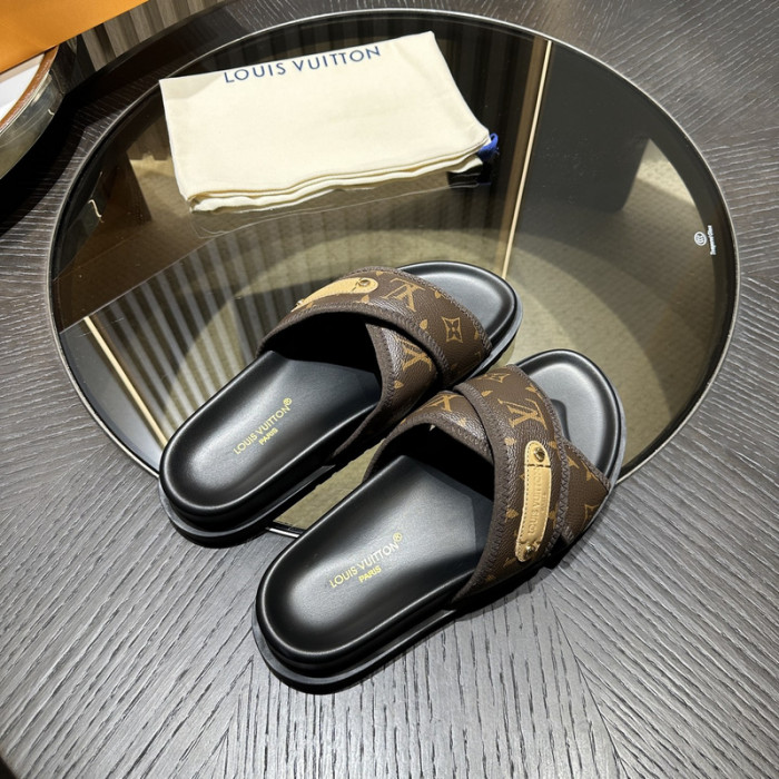 L&V sandal 159