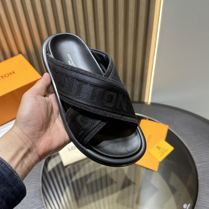 L&V sandal 130