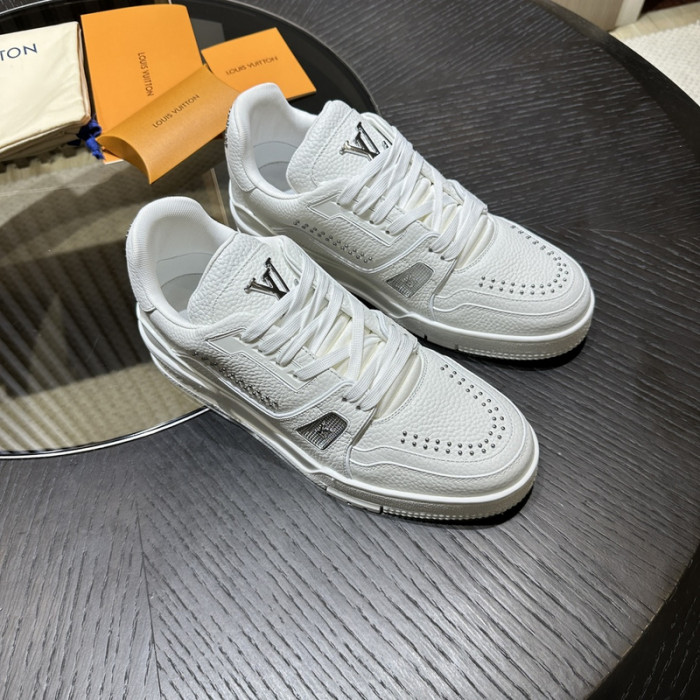 LV snekaers L0000434