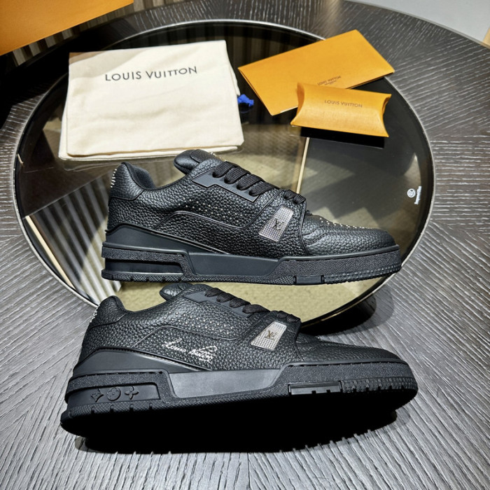 LV snekaers L0000603