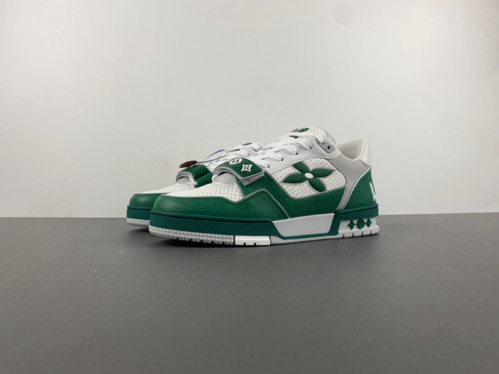 LV snekaers L0000539