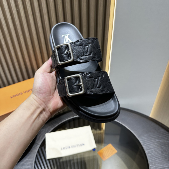 L&V sandal 216