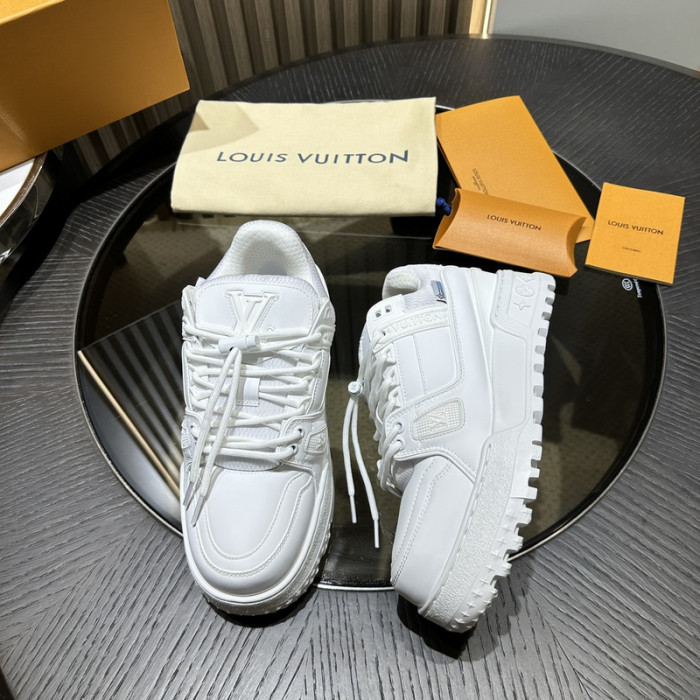LV snekaers L0000468
