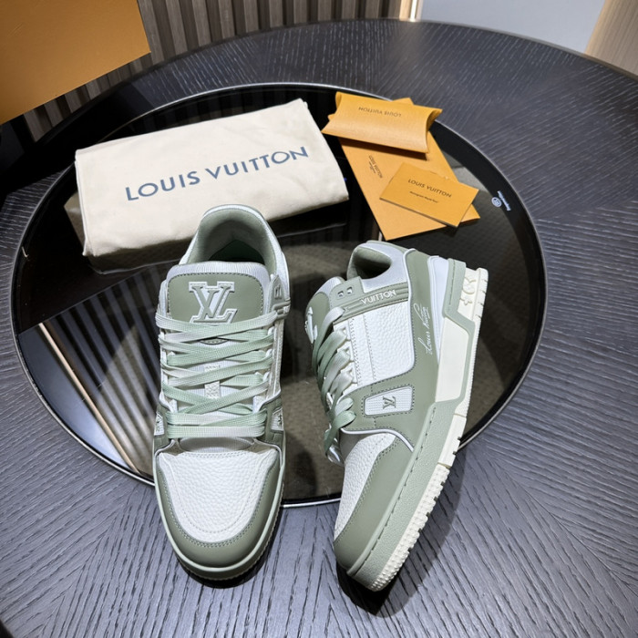 LV snekaers L0000435