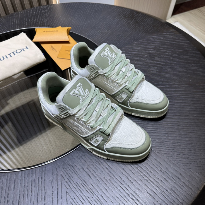 LV snekaers L0000435