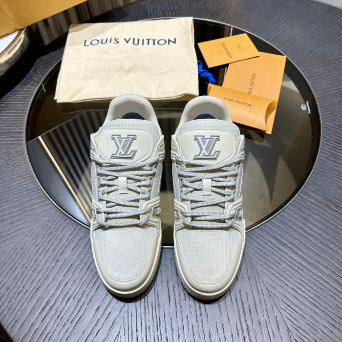 LV snekaers L0000447