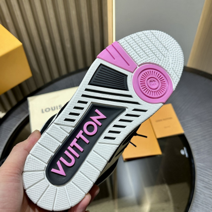 LV snekaers L0000420
