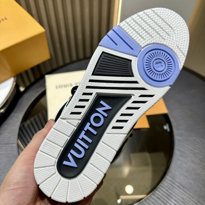 LV snekaers L0000421