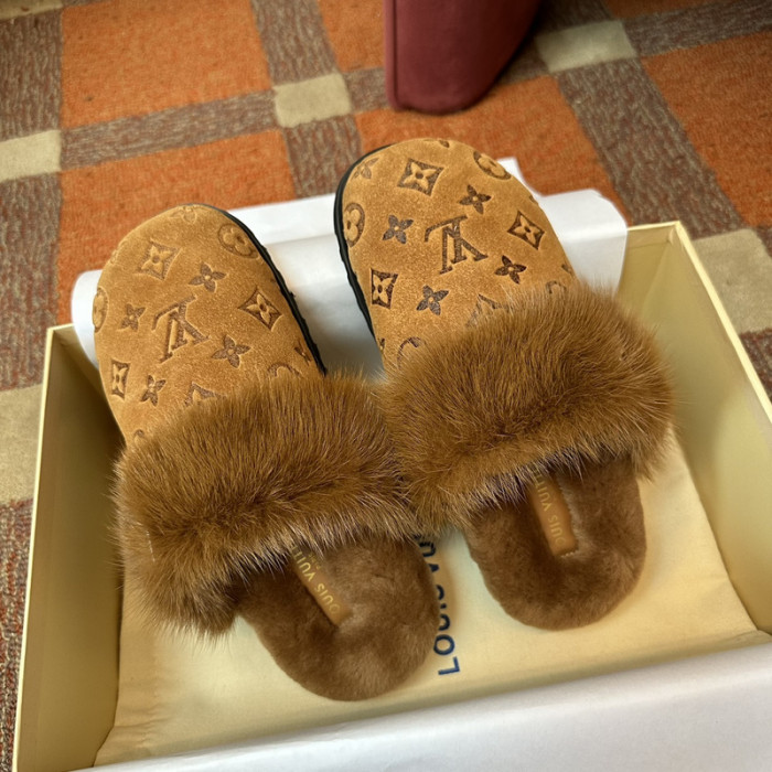 L&V sandal 112