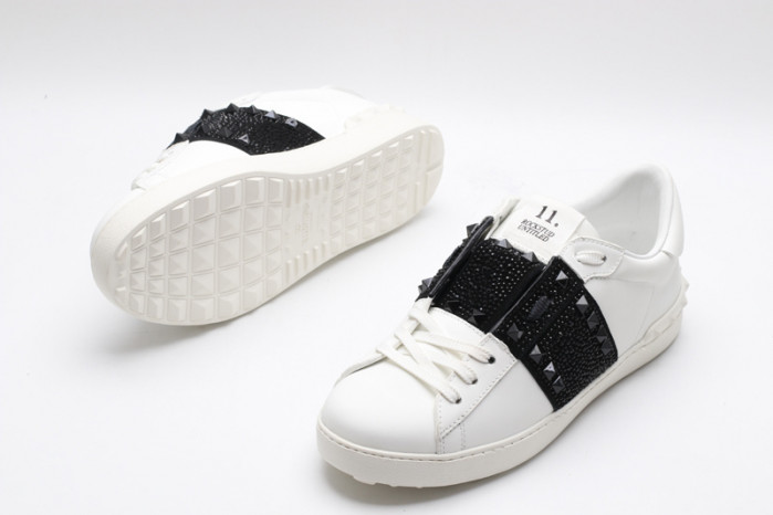 Va1e*ntin0 sneakers vt023