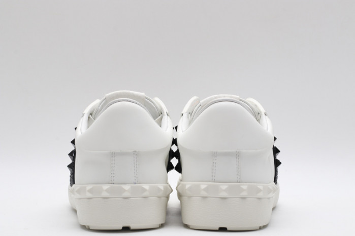 Va1e*ntin0 sneakers vt023