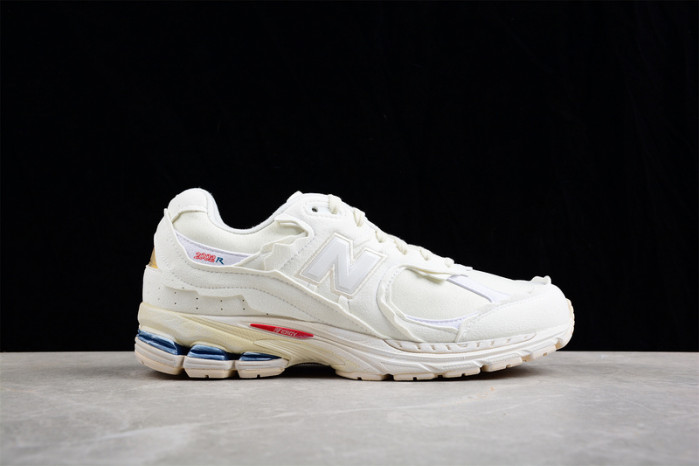 New Balance 2002 M2002RDC