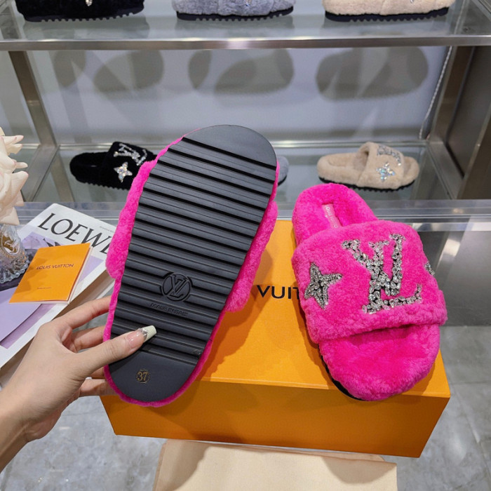 L&V sandal 106