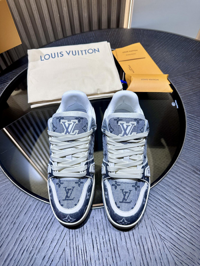 LV snekaers L0000416