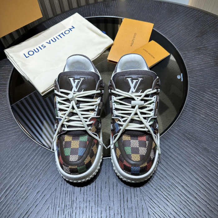 LV snekaers L0000521