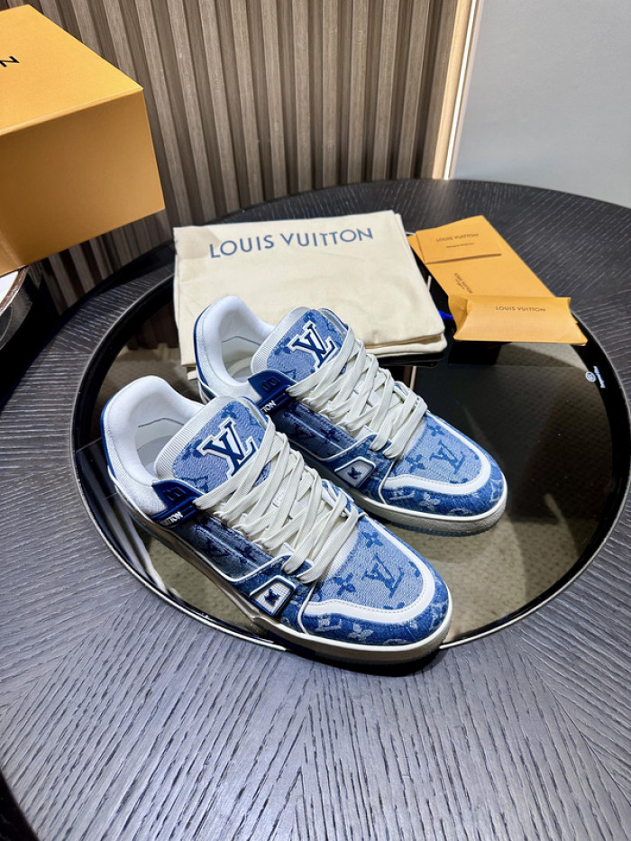 LV snekaers L0000415